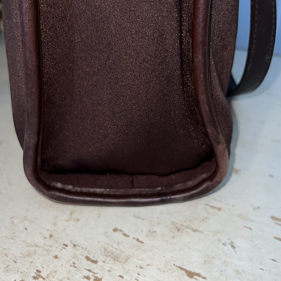 90s Coach New York neoprene & leather shoulder bag - Picture 4 of 12